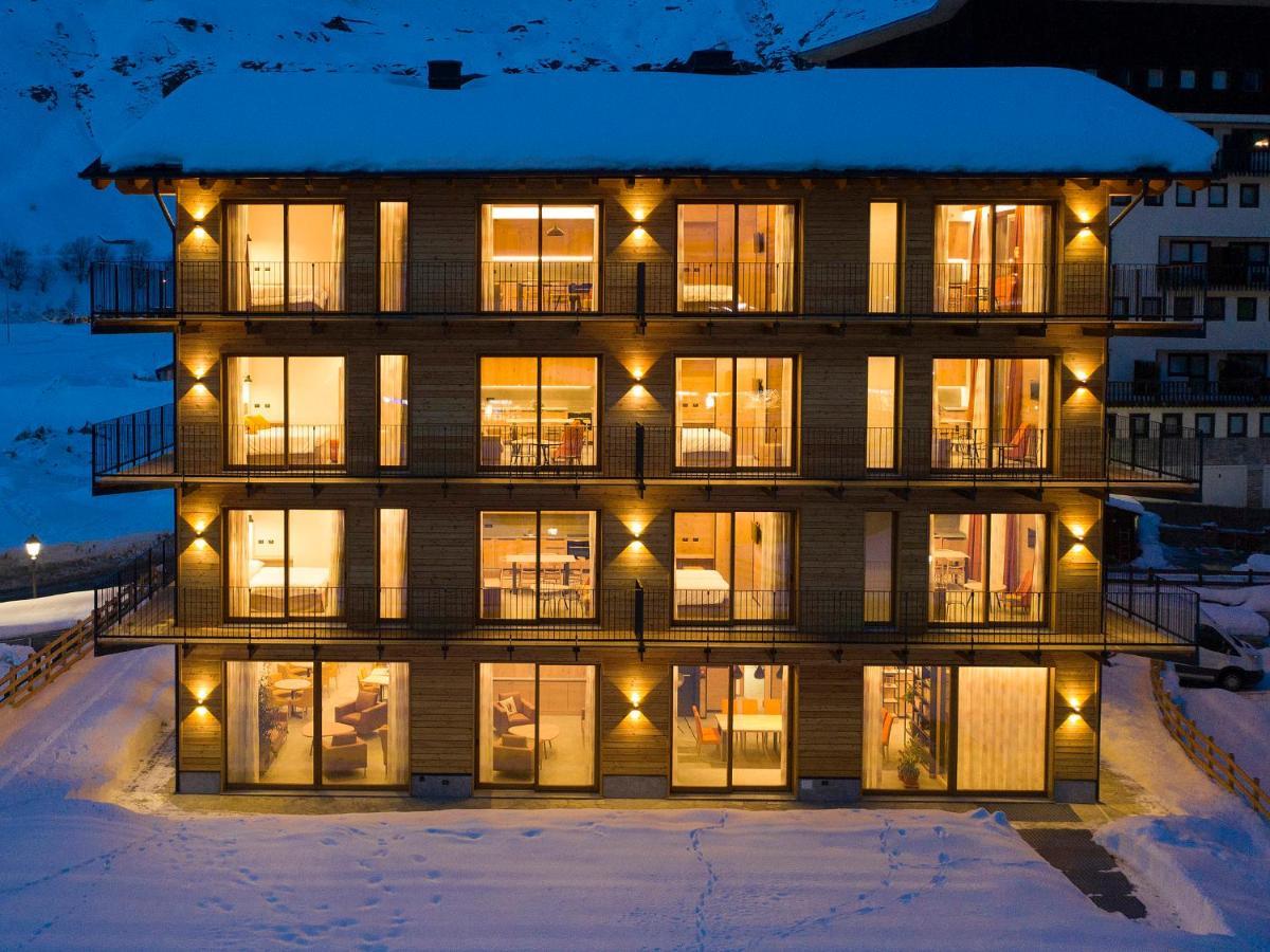 Red Fox Lodge Breuil-Cervinia Zewnętrze zdjęcie